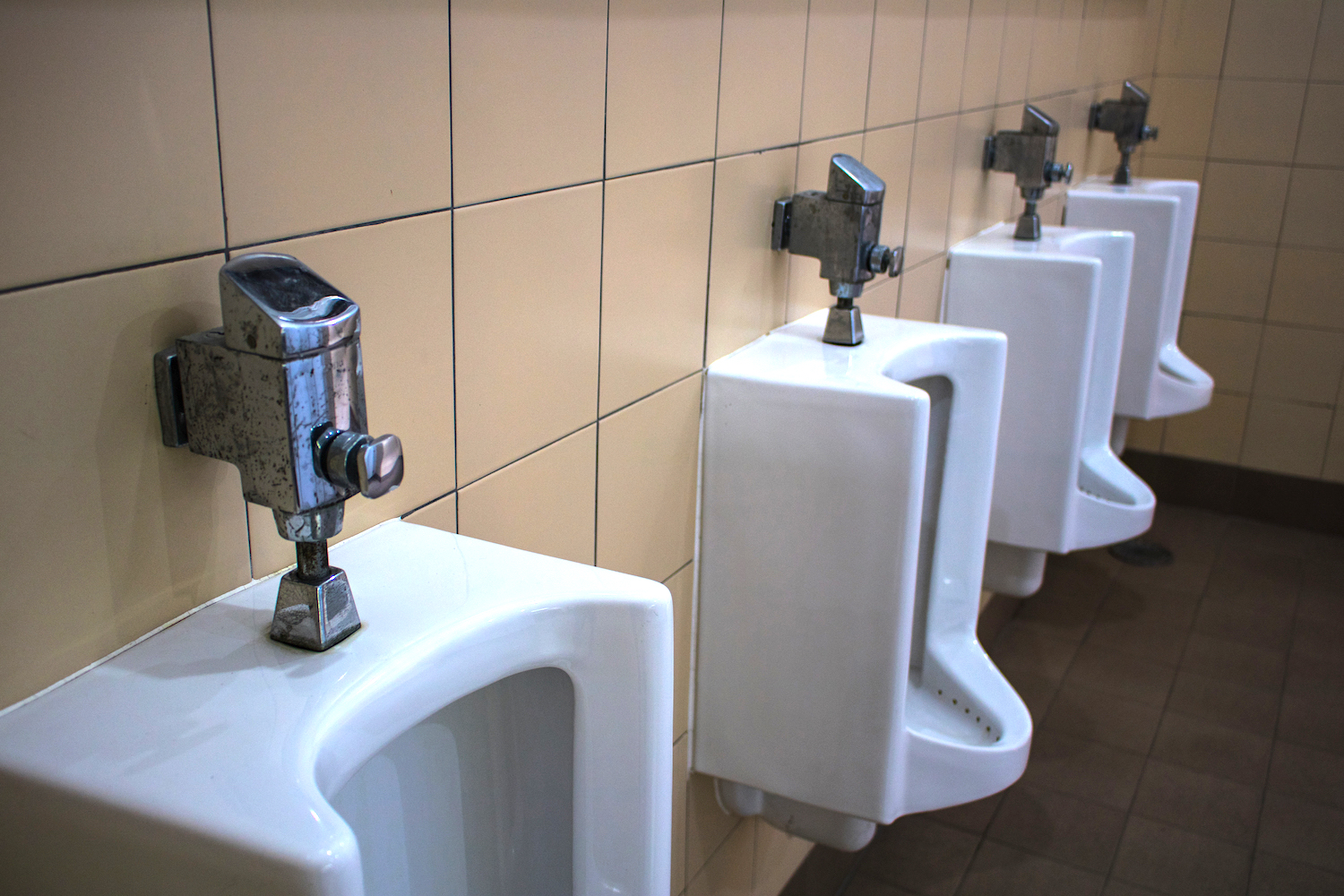 abigail dayao recommends spying at urinals pic