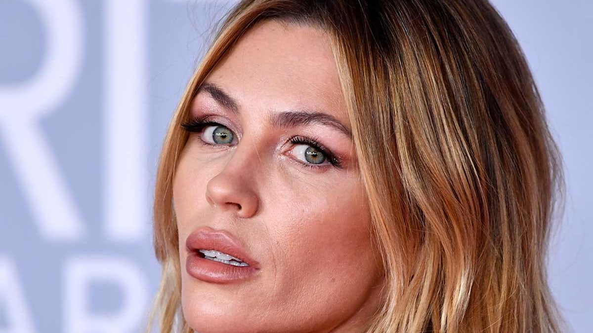 dhina valencia recommends naked abbey clancy pic