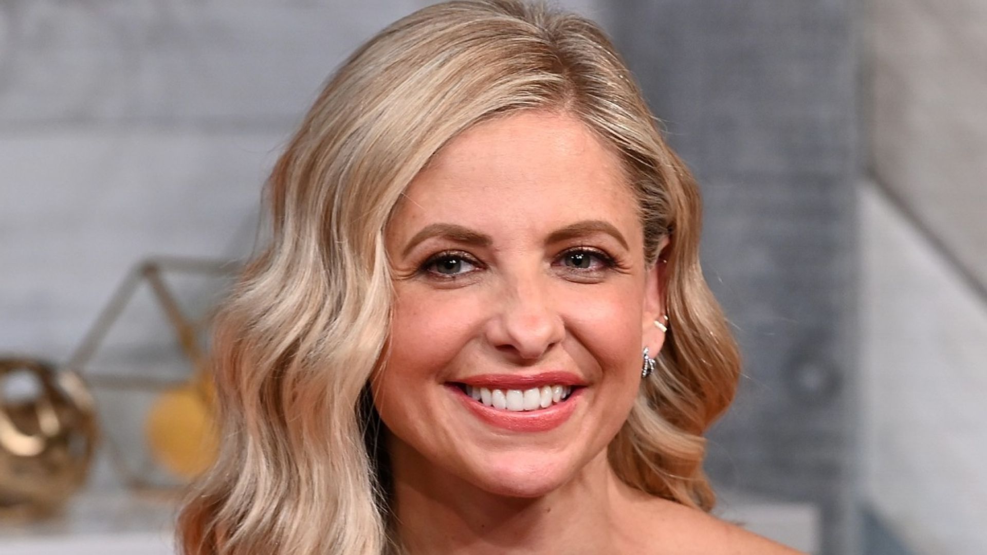 brad crowley recommends sarah michelle gellar naked pic