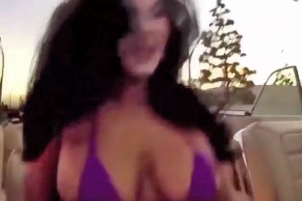 big boobs bouncing webcam