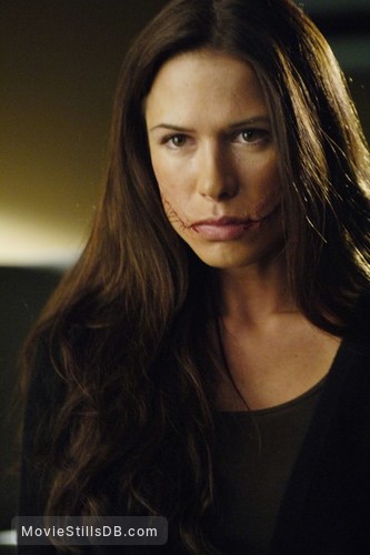 chris is recommends Nip Tuck Rhona Mitra