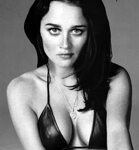 angel khanna recommends robin tunney bikini pic