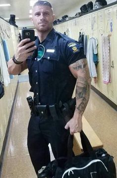 Sexy Male Cops cute face