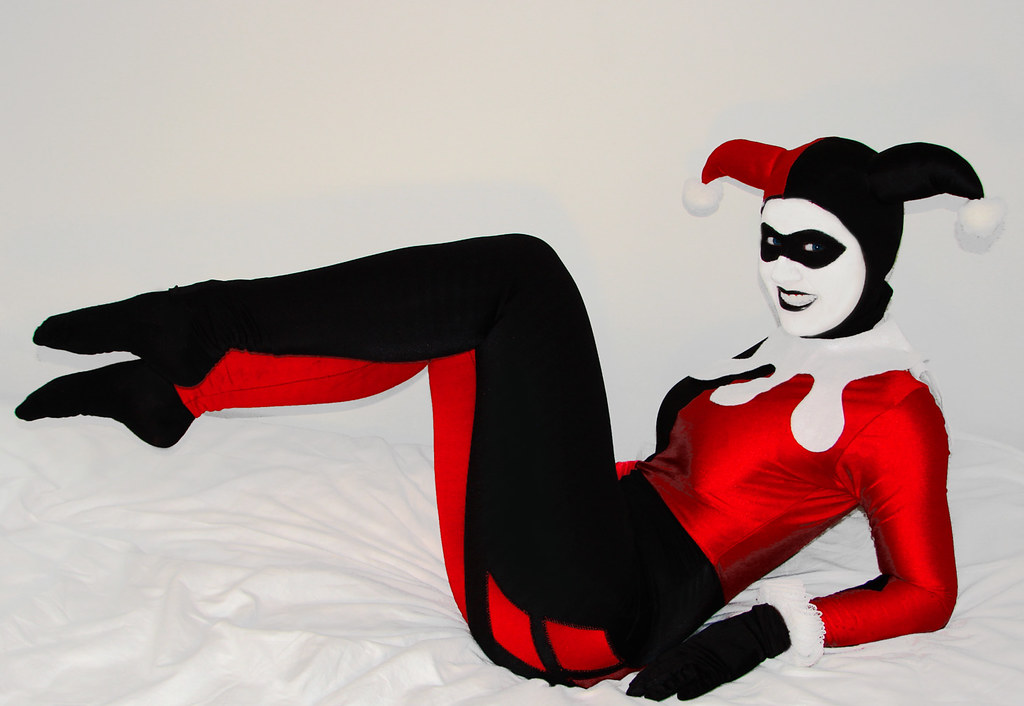 daniella medina recommends Harley Quinn Barefoot