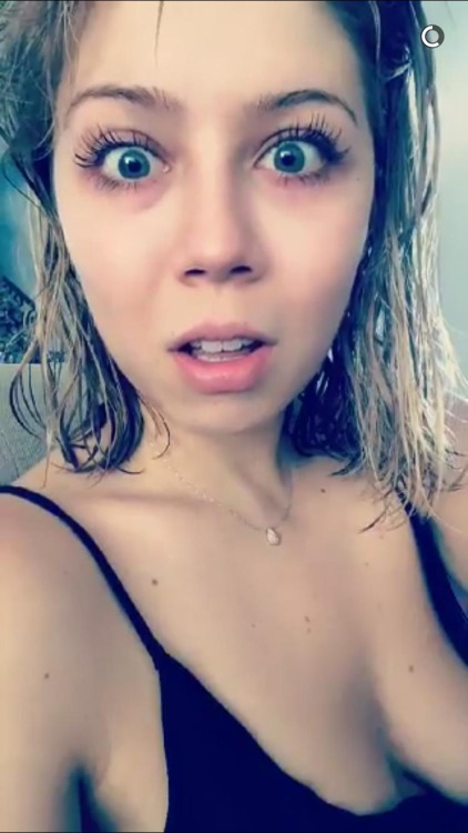 naked pics of jennette mccurdy