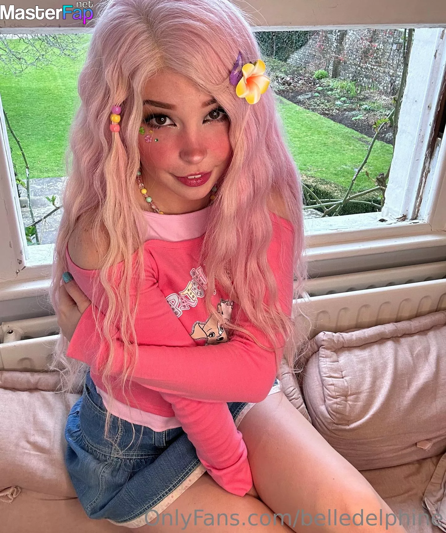 adriana melindez add belle delphine free photo