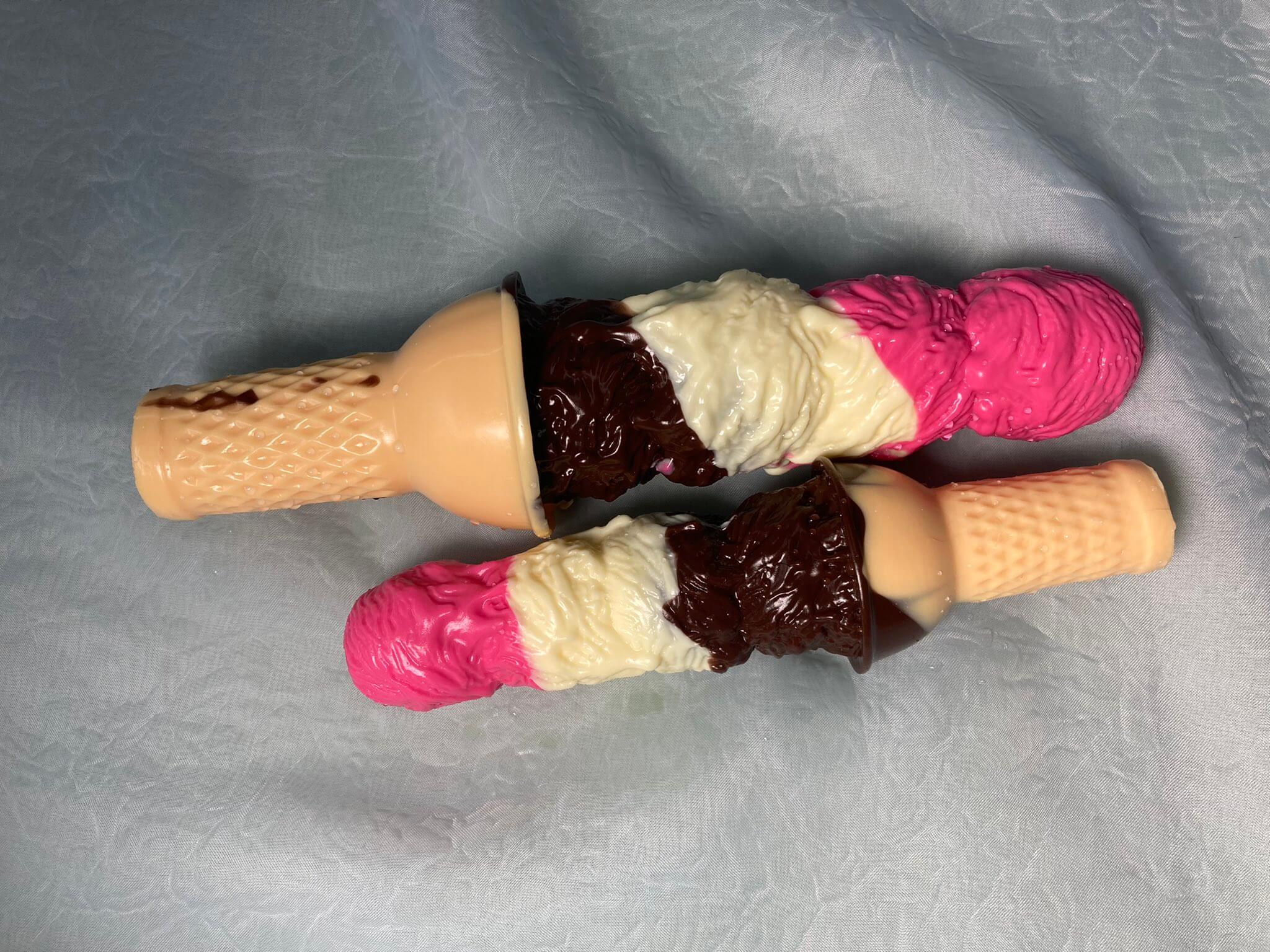 bellevue scene recommends Ice Cream Dildo