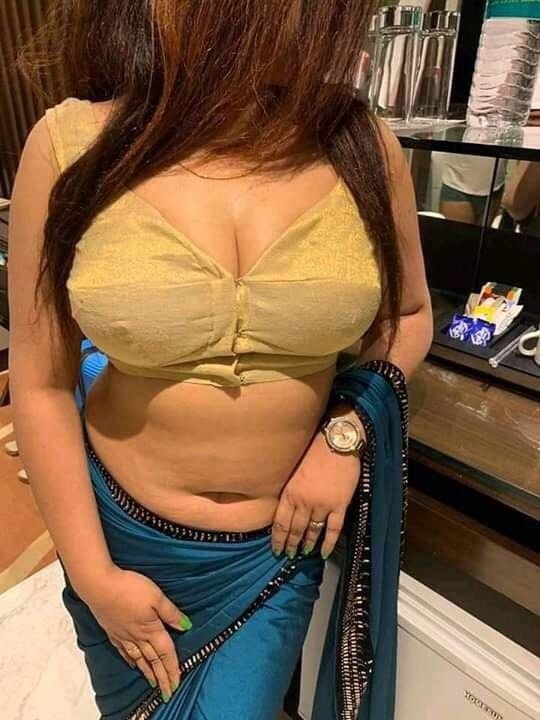 chetna mohan share blouse big tits photos