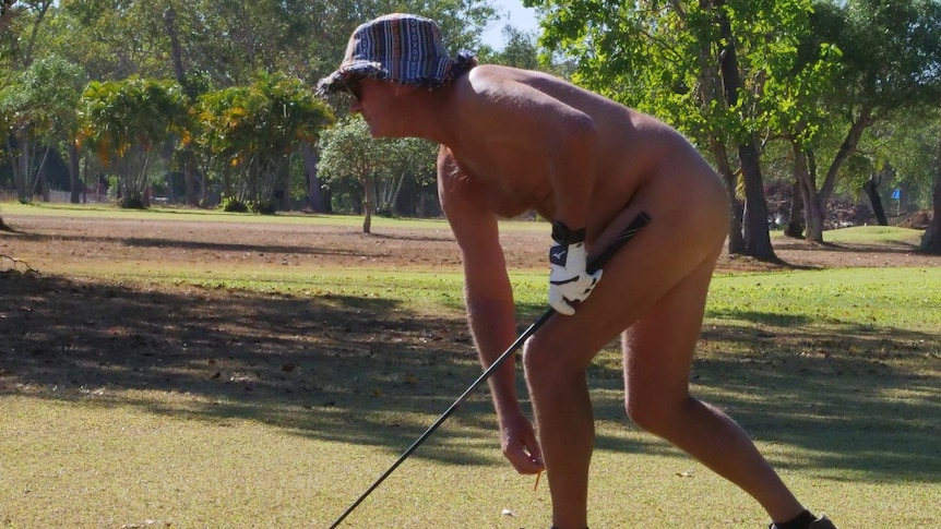 bobbie robertson recommends Naked Playing Golf