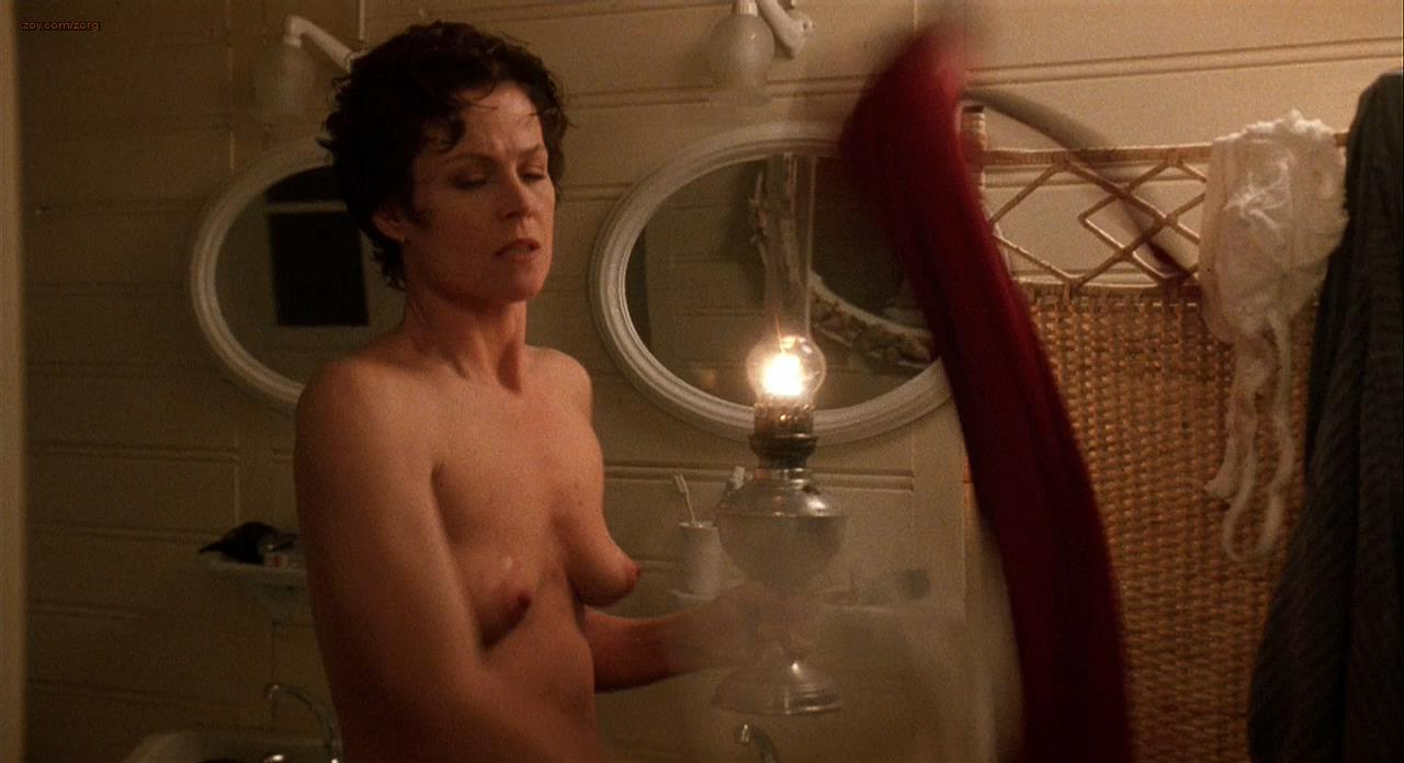 ashleigh currie recommends sigourney weaver nude pic