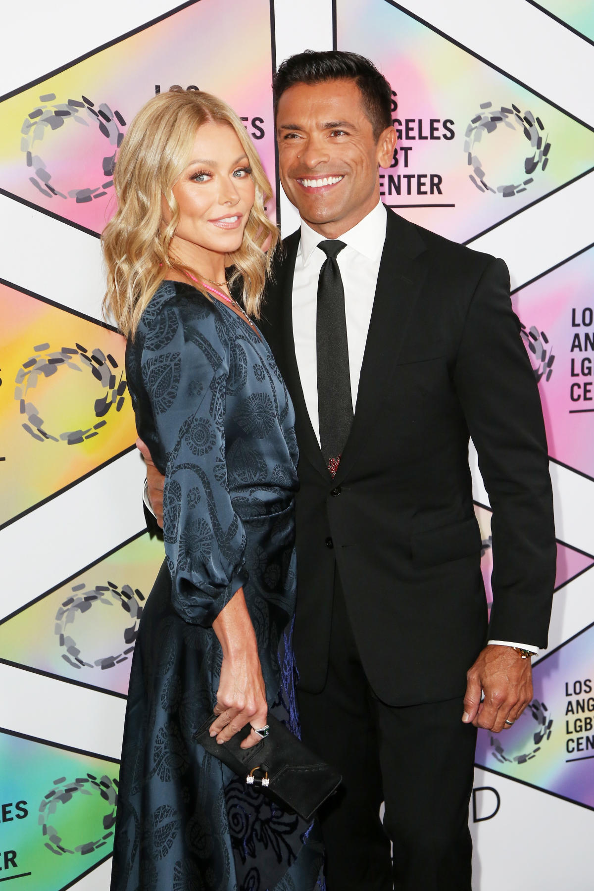 derek herzog recommends kelly ripa tire change pic