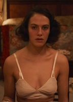 diane maaske recommends Jessica Brown Findlay Nude