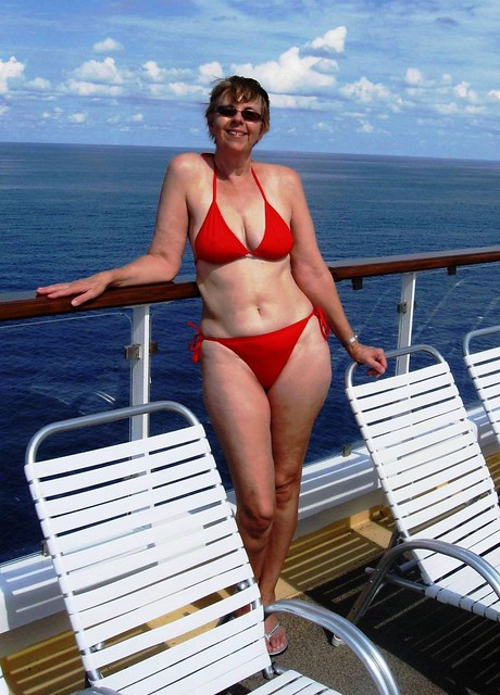 arlene corwin recommends Bikini Flashing