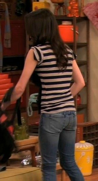 dinh tuan vu recommends miranda cosgrove ass pic