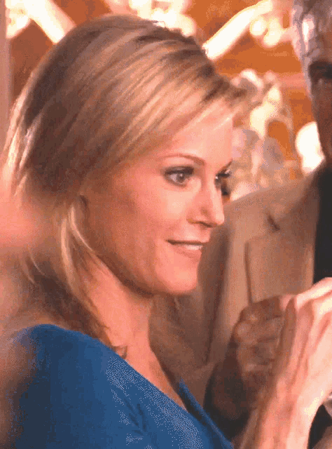 sexy julie bowen