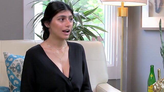 don raza recommends Mia Khalifa Full Video