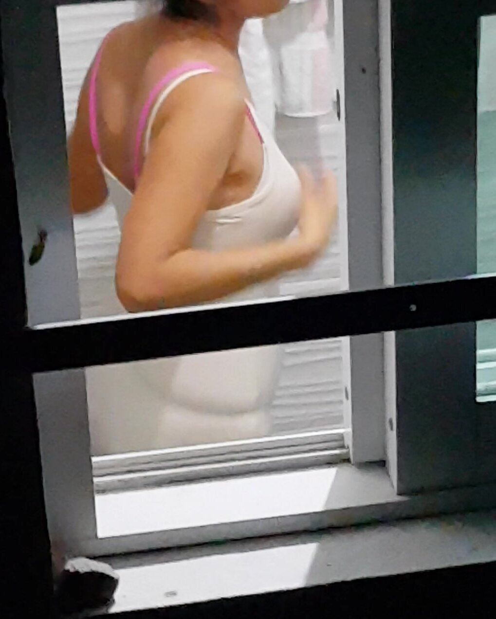 ali jahandideh like latina voyeur photo barry lee bartrug recommends latina voyeur pic