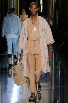 diana lanning recommends Nude Men Runway