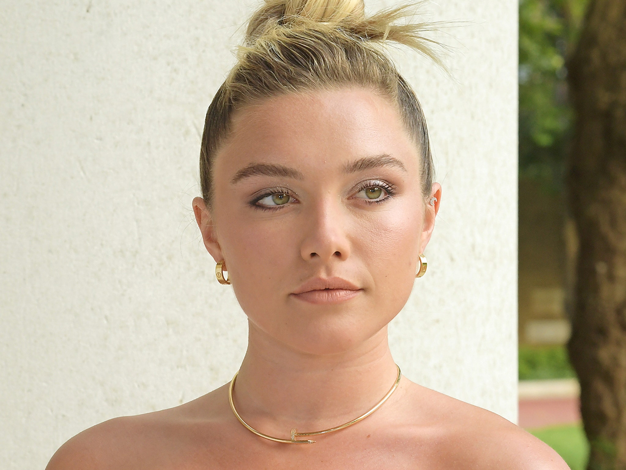 annette spears recommends florence pugh boobs naked pic