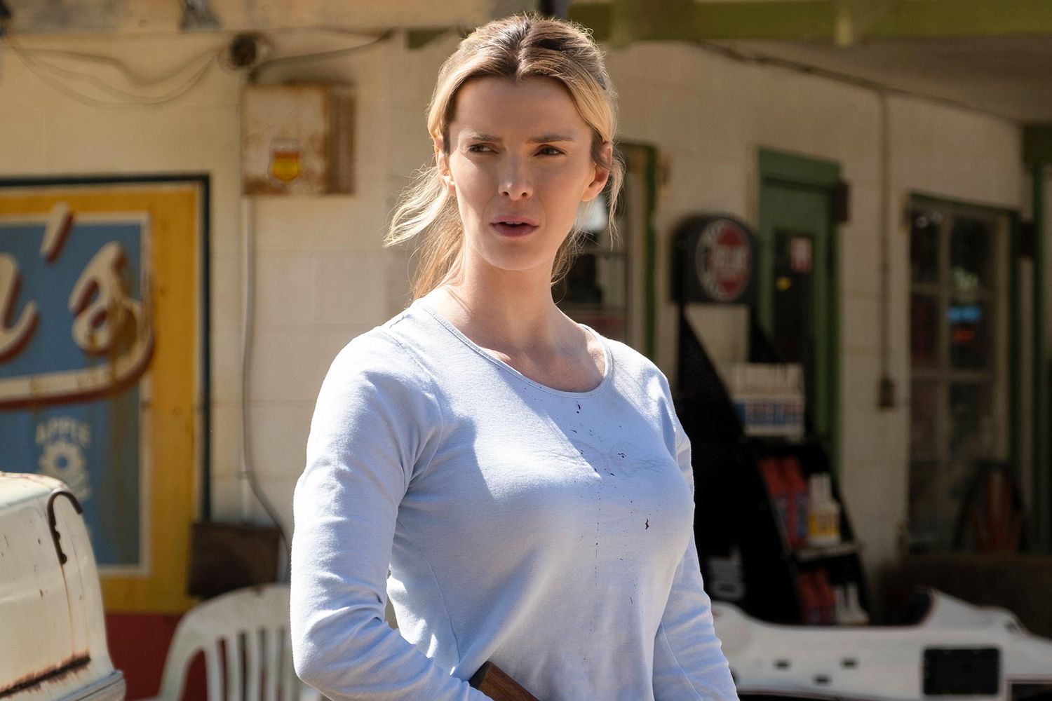 donna wierzgacz recommends betty gilpin sexy pic