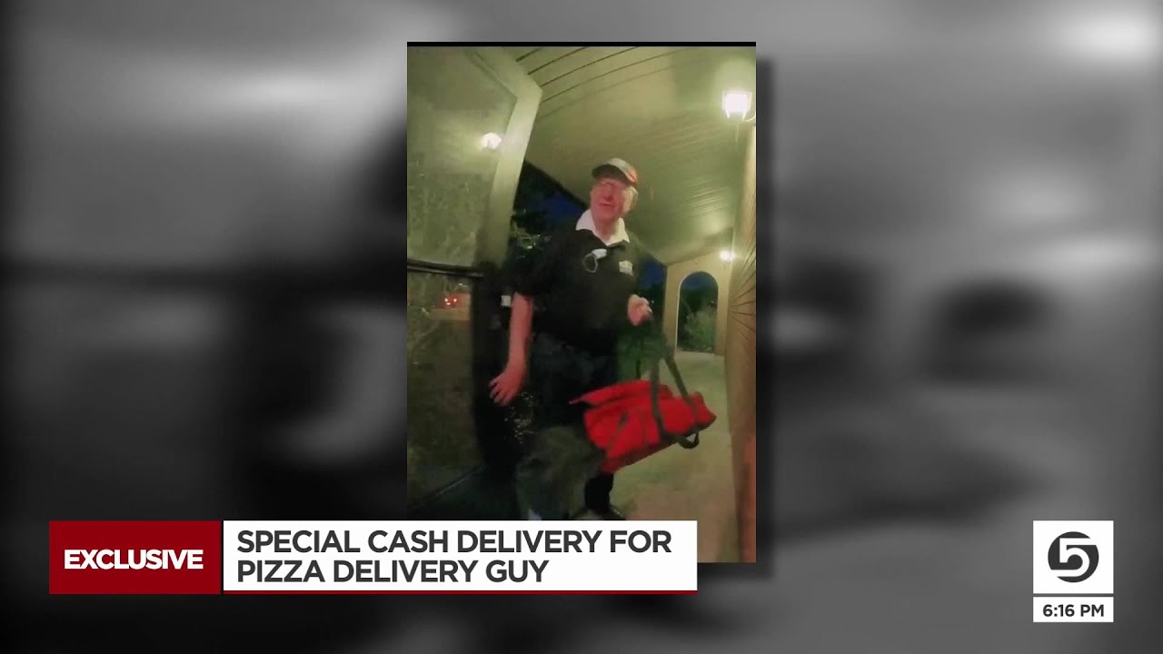 deanna beckner recommends flashing pizza delivery man pic