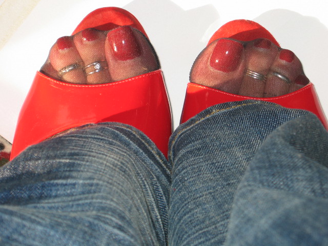 deepali sen recommends Sexyy Red Feet