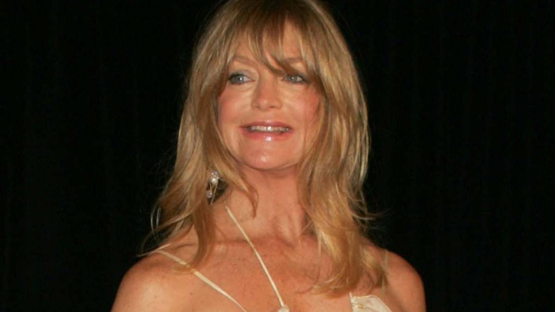 bethany rowe recommends Nude Pics Of Goldie Hawn