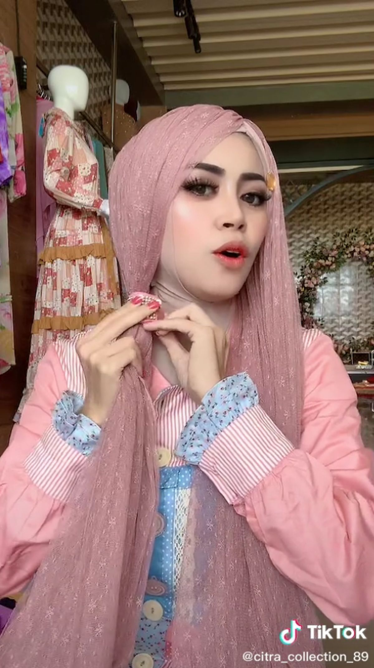 airon binas recommends Indonesia Jilbab Bokep