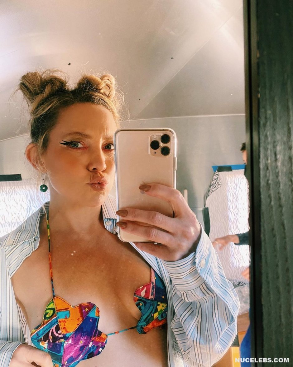 brad bohannon recommends nell hudson nude pic