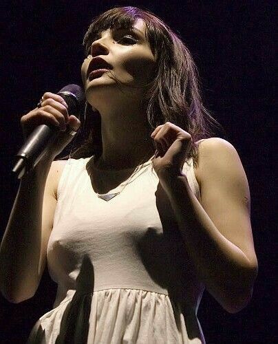 aleksandar miladinovic recommends lauren mayberry nude pic