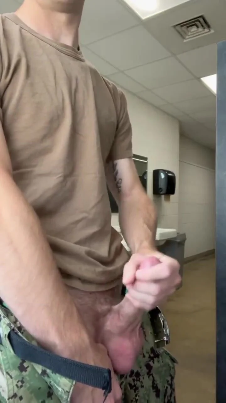 brett rushing recommends Military Men Jacking Off