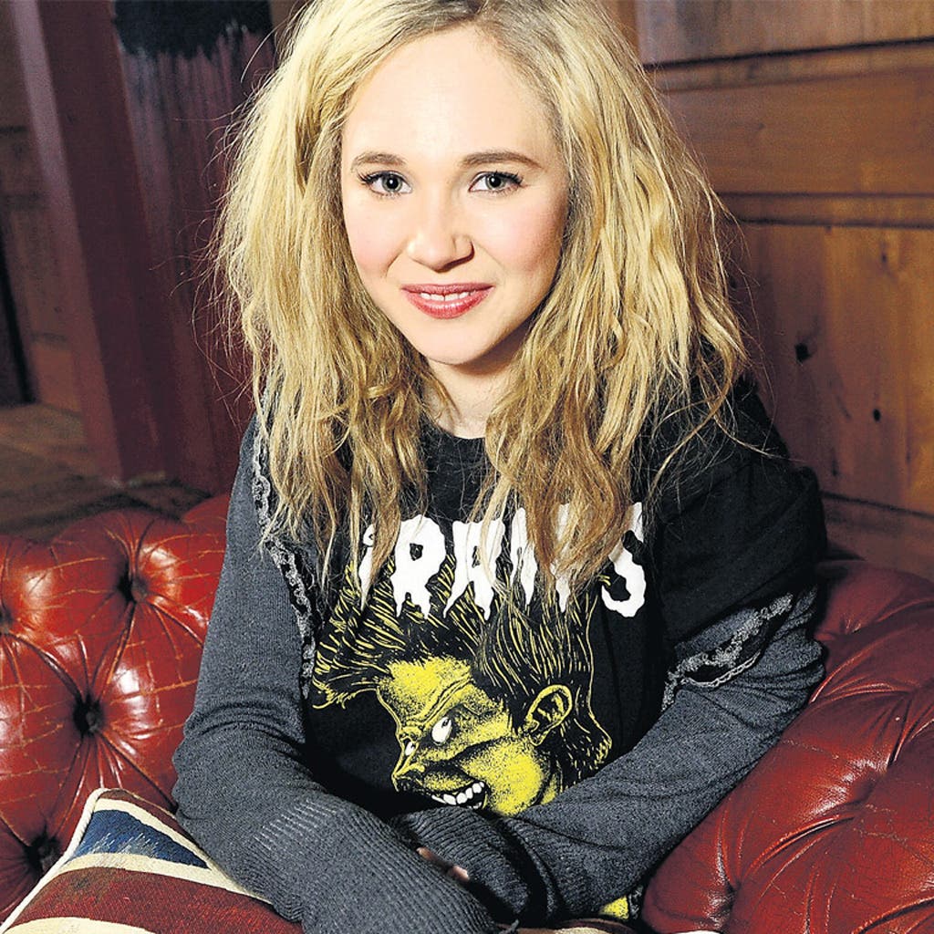 crissy hood recommends juno temple lesbian scene pic