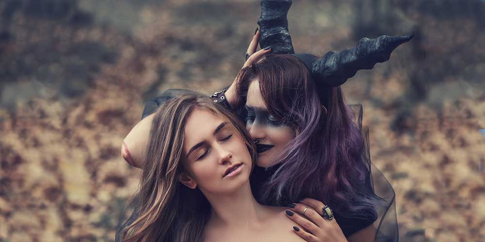 doris gloria recommends lesbian succubi pic