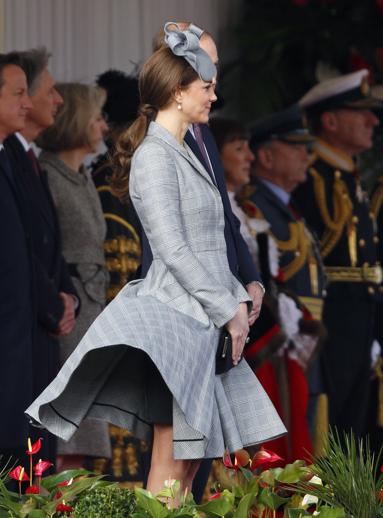 kate middleton up skirt