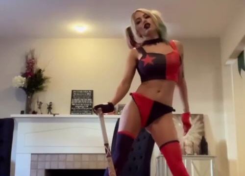 brandon stukes recommends cory chase harley quinn pic