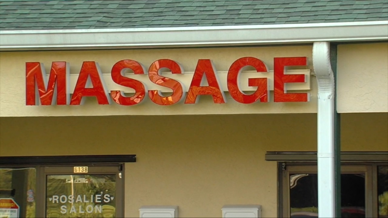 abosede aliu recommends Amateur Hidden Camera Massage