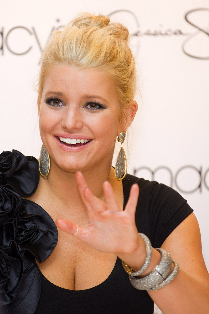 autumn beach recommends jessica simpson naked picture pic