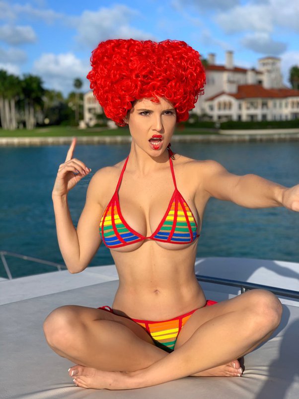 chelsie douglas add photo amanda cerny sexy