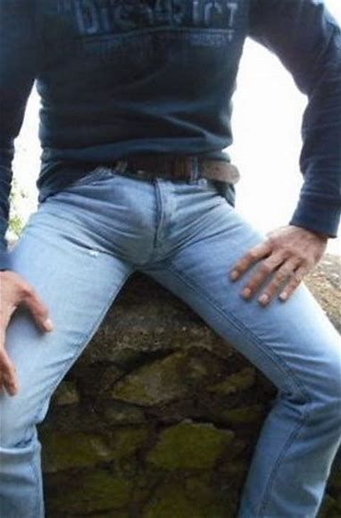 dewi davies recommends huge bulge jeans pic