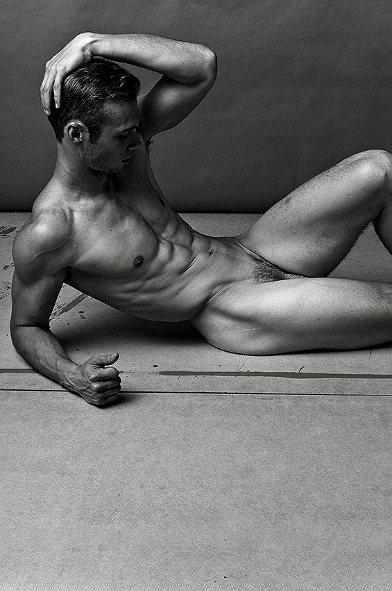 adam foxall recommends Mens Naked Photoshoot