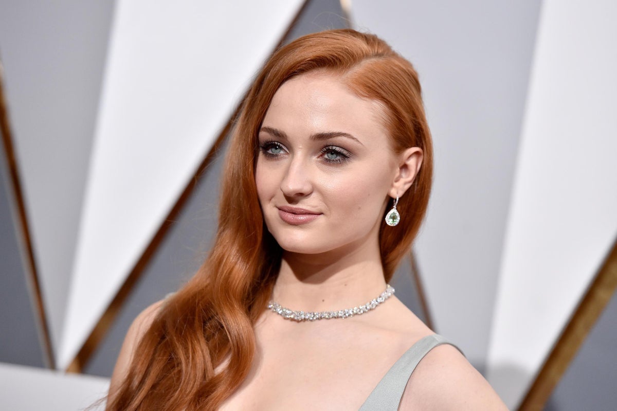 carolyn angelo recommends Sophie Turner Nude Photos