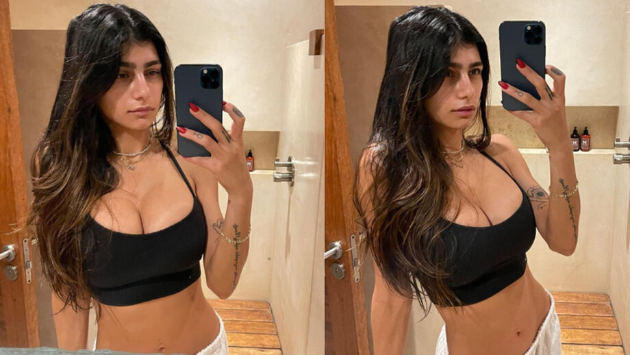 Best of Mia khalifa bathroom