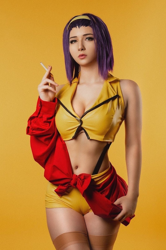 caden kelly recommends faye valentine cosplay pic