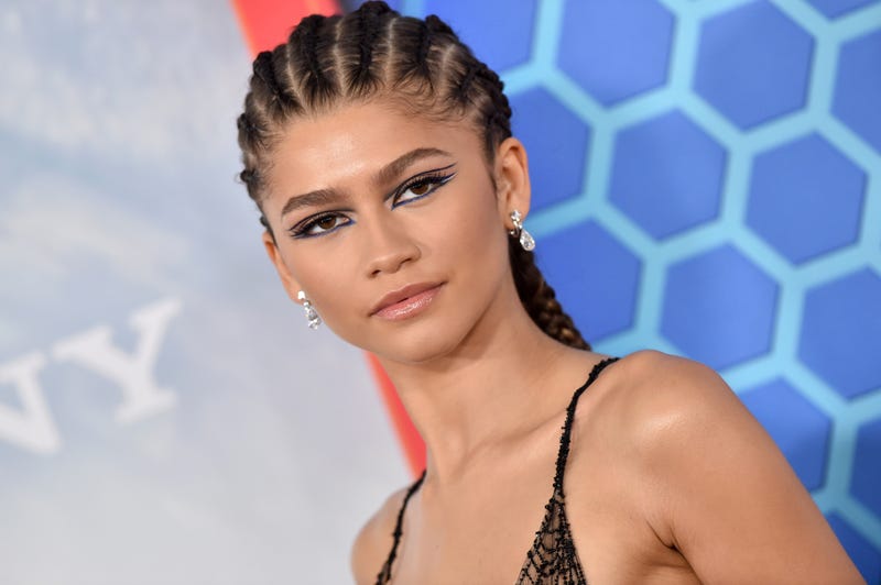 angela folkard share zendaya sexy images photos