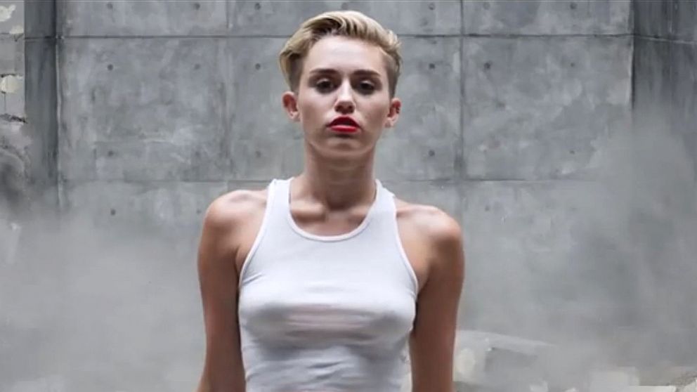 angel robison recommends Miley Cyrus Nude Clip