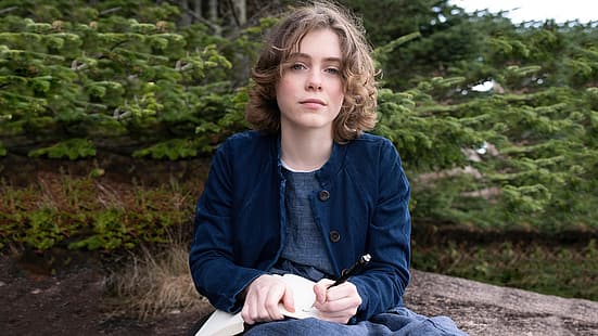 dipen kc recommends Sophia Lillis Porn