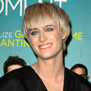 amri doank add photo mackenzie davis sexy