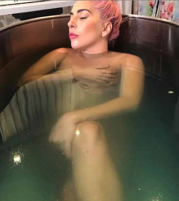 anna reddick recommends lady gaga nude a star is born pic