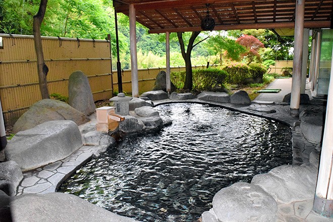 biaka chhangte recommends japanese onsen voyeur pic