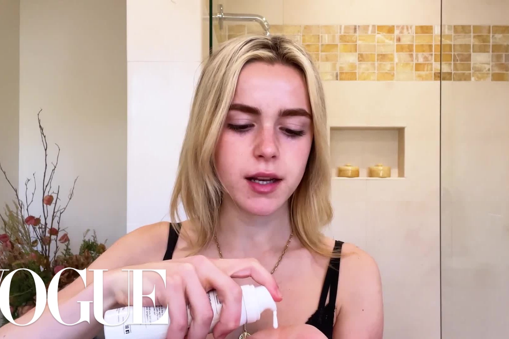 kiernan shipka porn